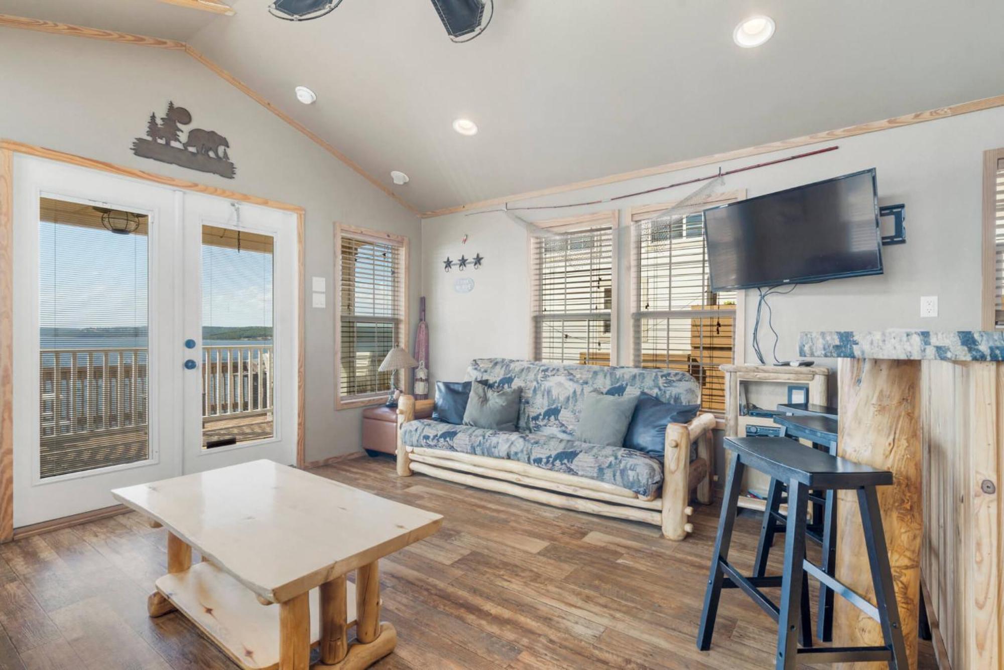 Crosstimbers Marina And Cottages Sperry Room photo